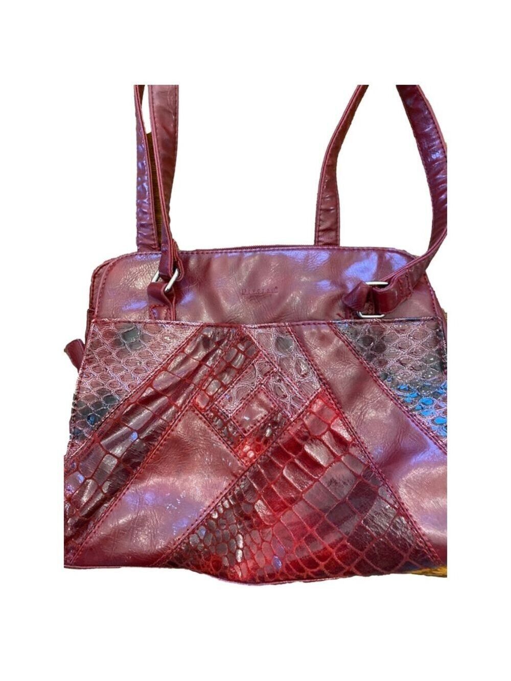 Diverso Red Leather Handbag